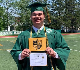 Maria Warner, School of Medicine, Surgery/Transplant, celebrated her son Andrew‘s  graduation from Notre Dame High School in West Haven. He will be attending Seton Hall University. 