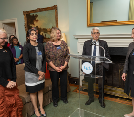 President Salovey congratulates the Yale Center for Molecular Discovery team for their exceptional contributions to diverse research initiatives across the university.