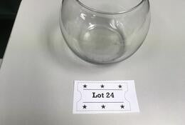 Fishbowl shaped vase
